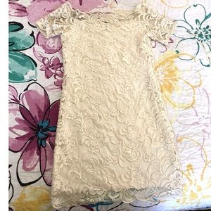 HM Cream/White Lace Off the Shoulder Dress